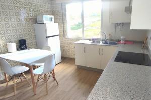 Kuchyň nebo kuchyňský kout v ubytování Vivienda completa cerca de la playa