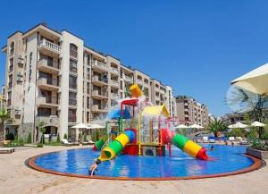 Herní místnost nebo prostor pro děti v ubytování Dream Cascadas - Слънчев бряг