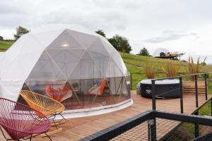 Glamping Altos De Hayuelos外面的花园