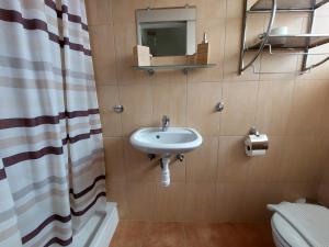 Kúpeľňa v ubytovaní Golden Beach apartments