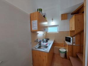 Kuchyňa alebo kuchynka v ubytovaní Golden Beach apartments