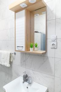 Koupelna v ubytování Apartmani ZAT + 37 fotografií