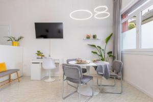 Μια τηλεόραση ή/και κέντρο ψυχαγωγίας στο APARTMENTS GASSER - Apartment 5
