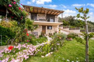 Vonkajšia záhrada v ubytovaní Lefkada view villa Vasiliki 1