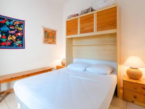 Fotografia z galérie ubytovania Villa T3 Mezzanine avec Terrasse et Parking à Gruissan – Animaux Acceptés - FR-1-409A-22 v destinácii Gruissan + 4 fotografie