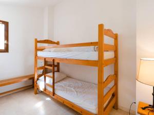 Zdjęcie z galerii obiektu Villa T3 Mezzanine avec Terrasse et Parking à Gruissan – Animaux Acceptés - FR-1-409A-22 w mieście Gruissan