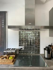 Fotografia z galérie ubytovania Halo - Amazing 4BR TownHouse with Jacuzzi and Big Terrace v Marbelli