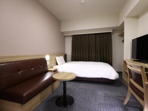 Μια τηλεόραση ή/και κέντρο ψυχαγωγίας στο Dormy Inn Hiroshima Annex