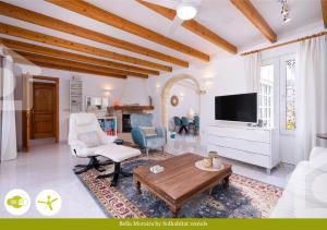 TV a/nebo společenská místnost v ubytování Bella Moraira by Solhabitat Rentals