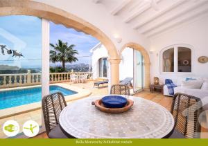 Bazén v ubytování Bella Moraira by Solhabitat Rentals nebo v jeho okolí