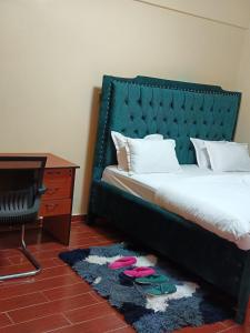 Katil atau katil-katil dalam bilik di Luxurious 2bedroom furnished apartment