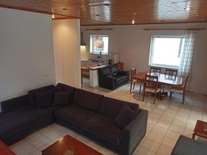 Kuchyň nebo kuchyňský kout v ubytování Alykesbeachhouse