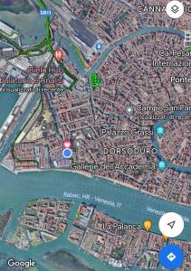 a map of the city and its attractions at Due Delfini Apartment in Venice
