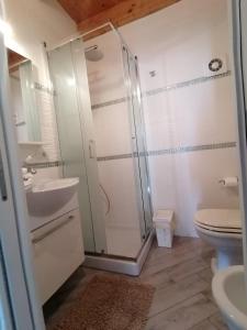 Ένα μπάνιο στο Domus plano de laczarulo Acciaroli +16 φωτογραφίες