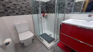 Koupelna v ubytování Apartamento La Ilusión - Cariño + 37 fotografií