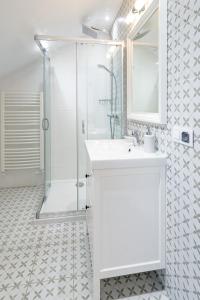 Kúpeľňa v ubytovaní Apartamenty Defala i Strefa Relaksu Natural Touch + 37 fotografií