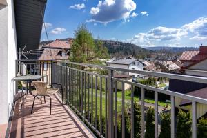Balkón alebo terasa v ubytovaní Apartamenty Defala i Strefa Relaksu Natural Touch