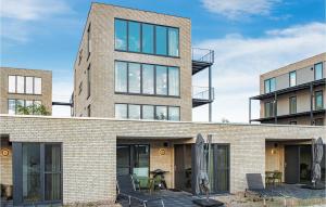 Budova, kde se prázdninový dům nachází