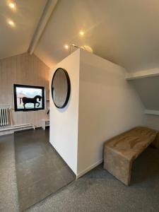 TV a/nebo společenská místnost v ubytování B&B 't zwart peird