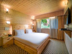 Katil atau katil-katil dalam bilik di Hotel Mirage