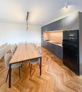 Billede fra billedgalleriet på Phoenix Valley Suite - Exclusive Apartment + Pool i La Caverne + 19 billeder