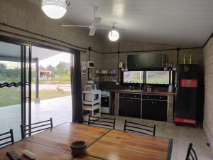 A kitchen or kitchenette at Finca Morita
