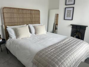 Postel nebo postele na pokoji v ubytování Lux Chester