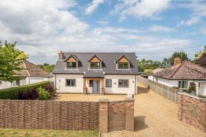 Holme next the SeaにあるWynholmeのレンガの柵の家