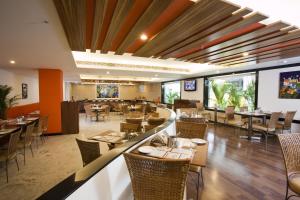 Posezení v ubytování Lemon Tree Hotel, Udyog Vihar, Gurugram
