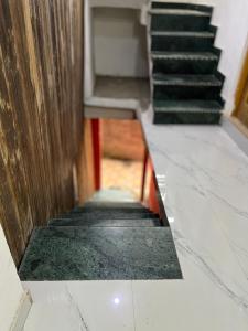 Gambar di galeri bagi Hotel Crescent di Srinagar