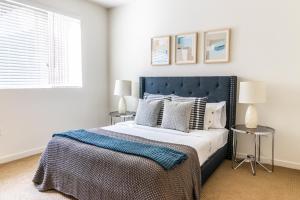 Lux 3 Bedroom 2 Bath Apt