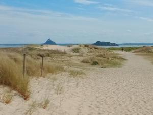 Galeriebild der Unterkunft GITE LE PRESSOIR DE LA BAIE 20 km DU MONT ST MICHEL in Le Val-Saint-Père