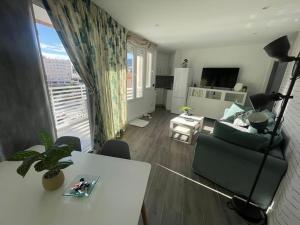 Zdjęcie z galerii obiektu Yessi de SteraM Flats w mieście Torremolinos