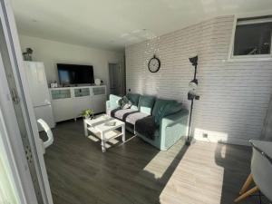 Zdjęcie z galerii obiektu Yessi de SteraM Flats w mieście Torremolinos +13 zdjęć