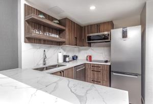 Kuchyň nebo kuchyňský kout v ubytování Hyatt Place Toronto-Brampton