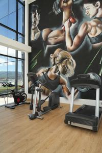 Fitness centrum a/nebo fitness zařízení v ubytování Hotel Sabana Park