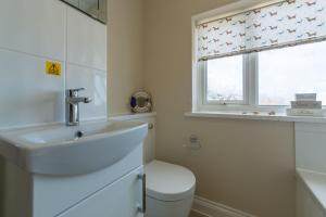 Vannituba majutusasutuses Seaside Cottage +34 fotot