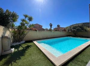 Fotografie z fotogalerie ubytování La Marjolaine - Villa pour 6 pers avec piscine v destinaci La Crau + 8 fotografií