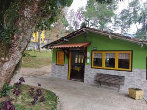 O edifício em que o chalé se localiza