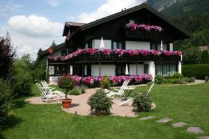 Gallery image of Gästehaus Birkenhof in Oberstdorf