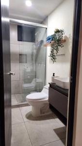 Et badeværelse på Básico Departamento