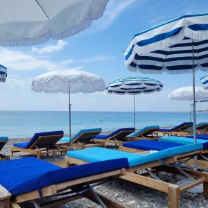 Haliviera - Golden Square, 1min from beach