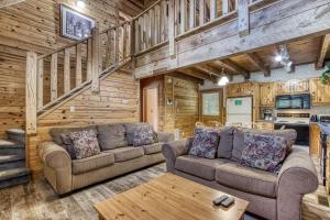 Four-Bedroom Houseにあるシーティングエリア +32枚の写真
