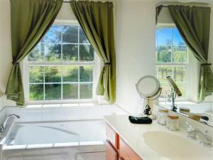 Gallery image of Vineyard Views 2BR House in Placerville, California in Placerville