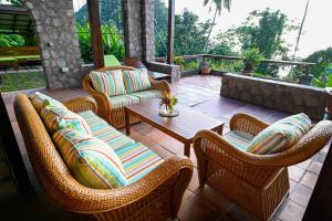 Posezení v ubytování TheTerrace -$1Mil Piton View
