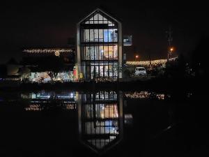 Das Gebäude in dem sich der Bauernhof befindet