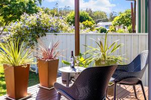 Taylors Beach Cottage外面的花园