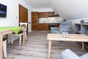 Kuchyň nebo kuchyňský kout v ubytování Haus Flinthoern