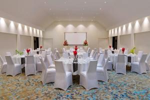Konferenční prostory v ubytování Sheraton Resort & Spa, Tokoriki Island, Fiji + 37 fotografií