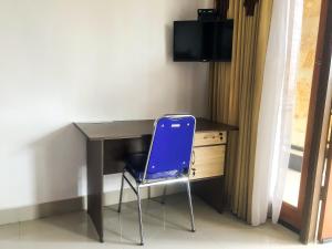 TV a/nebo společenská místnost v ubytování Chillhouse Lembongan